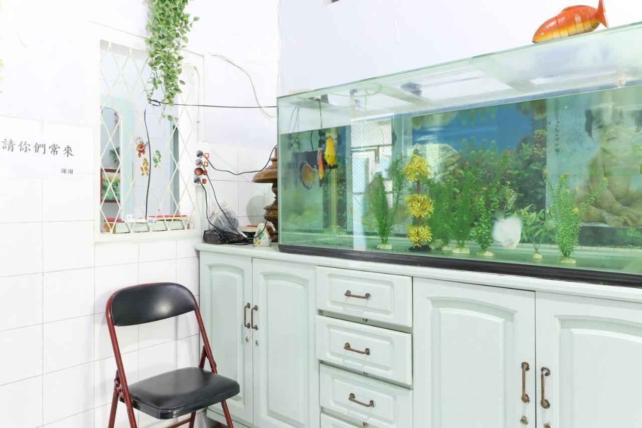 Emy'S Guesthouse Jenggrik Luaran gambar